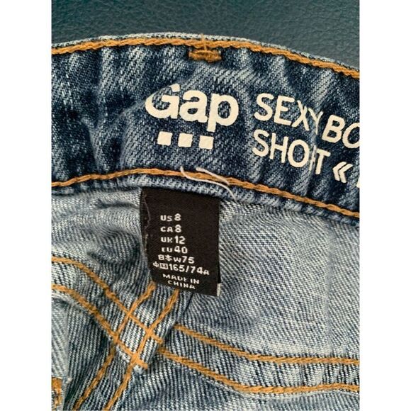 Gap Junior Jean Shorts Denim Boyfriend Short Embroidered Flowers Mid Rise - Picture 4 of 7